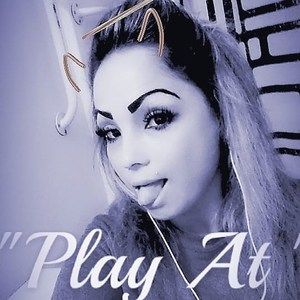 Meet your Posher, Huera loks